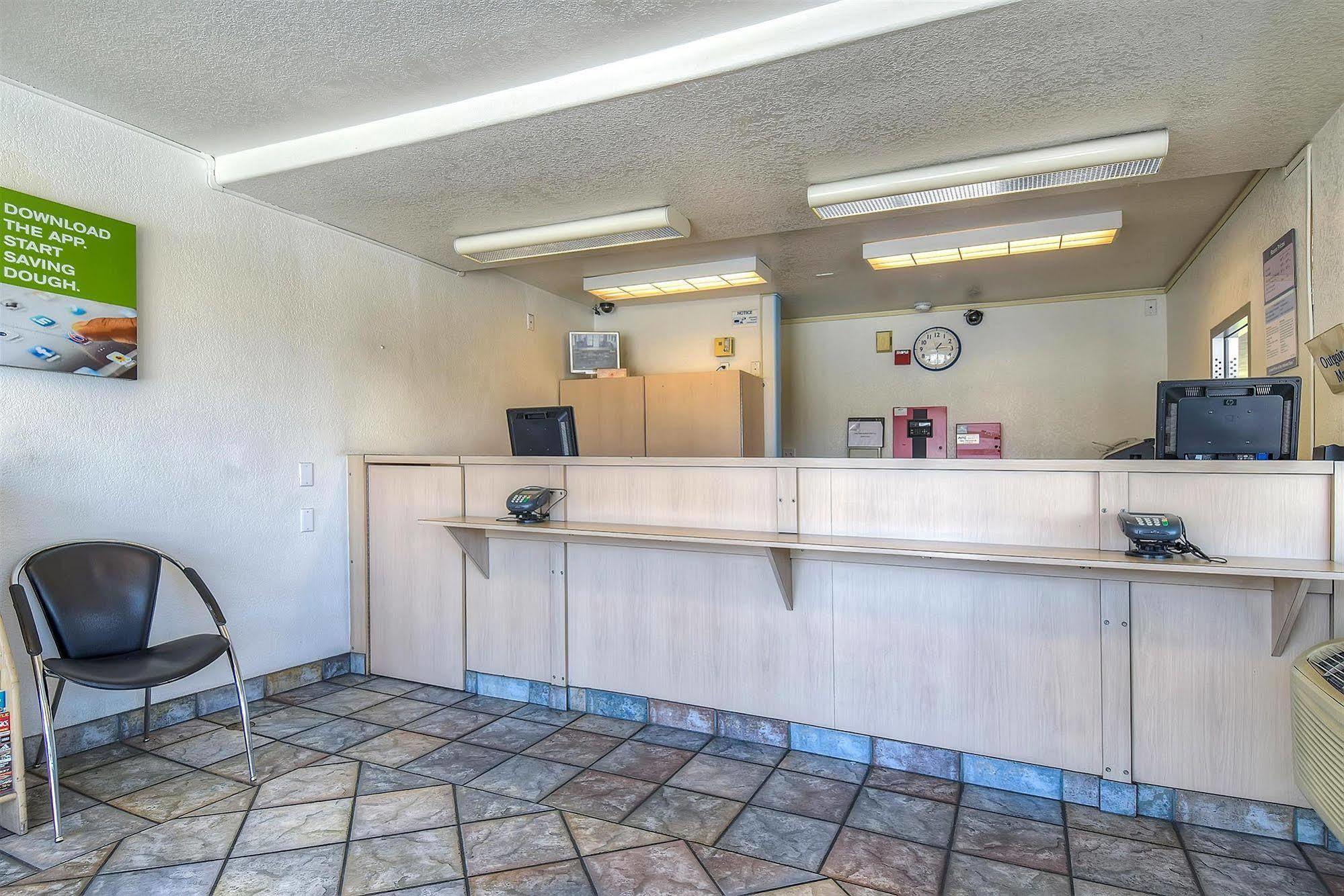 Motel 6 Anaheim Stadium - Orange Esterno foto